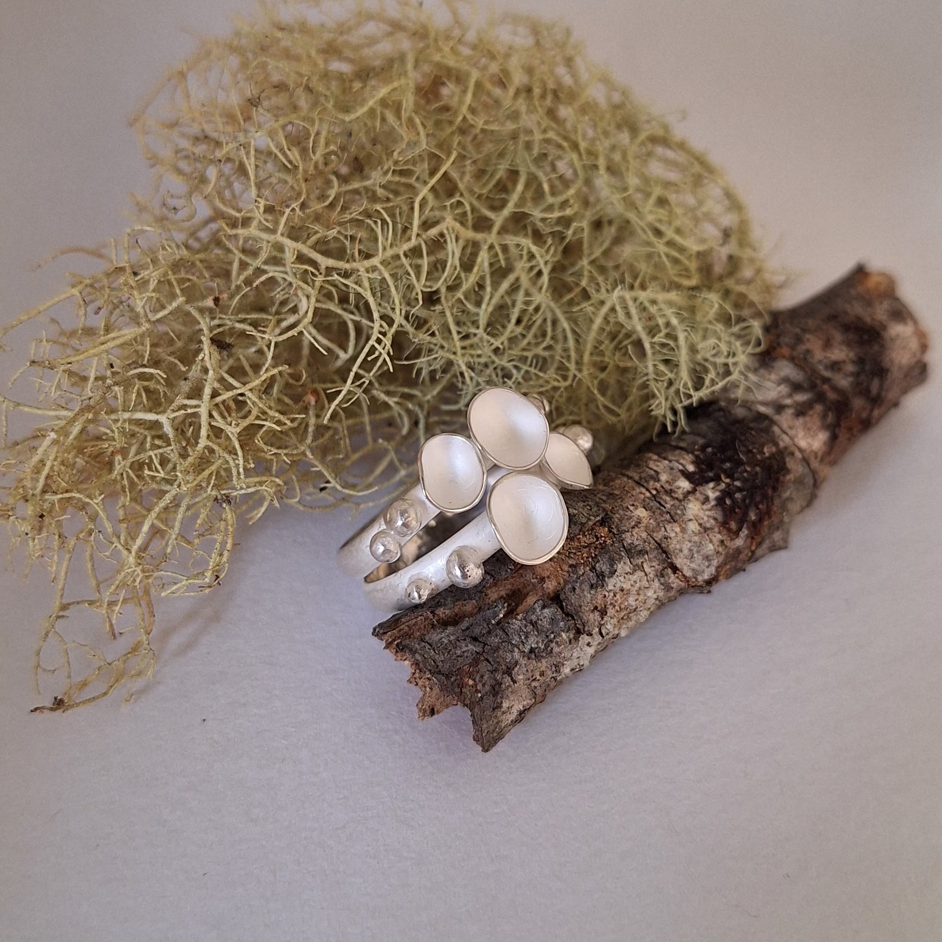 Forest Lichen Ring